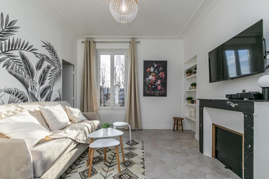 Mba Splendide Appart - Le Raincy - Banlieue Paris Вилмомбл Екстериор снимка