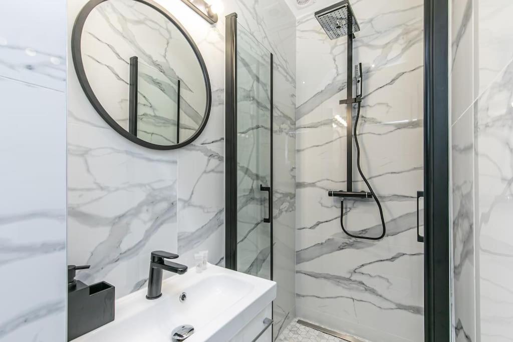 Mba Splendide Appart - Le Raincy - Banlieue Paris Вилмомбл Екстериор снимка