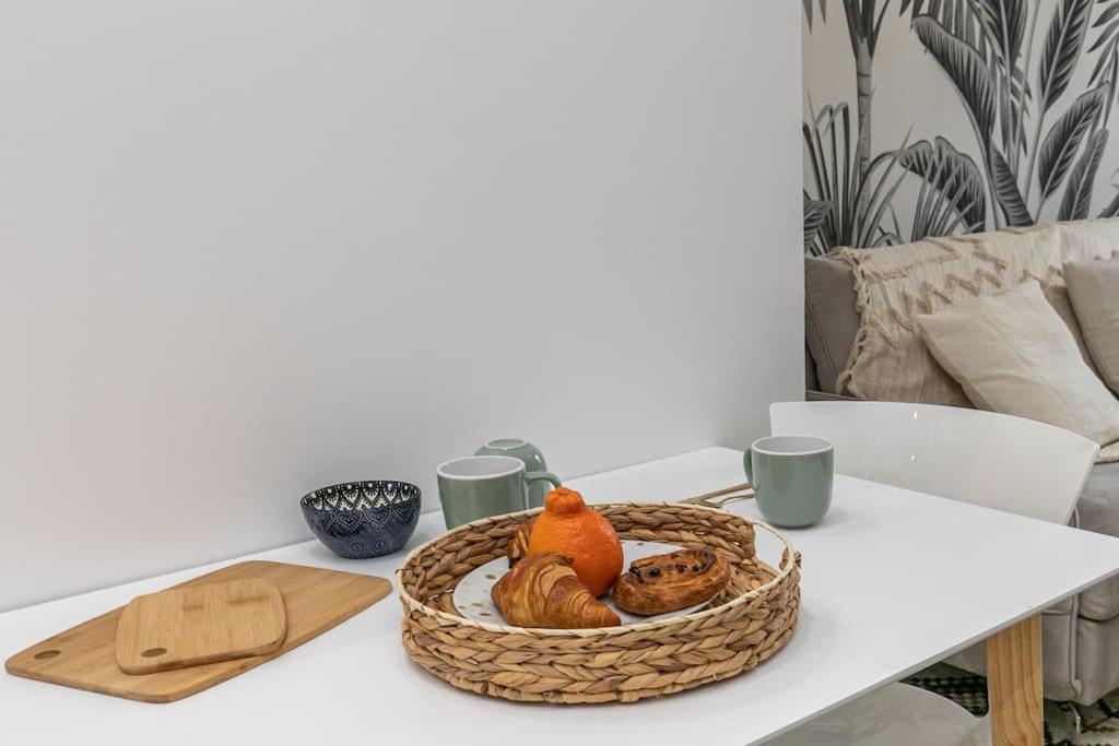 Mba Splendide Appart - Le Raincy - Banlieue Paris Вилмомбл Екстериор снимка
